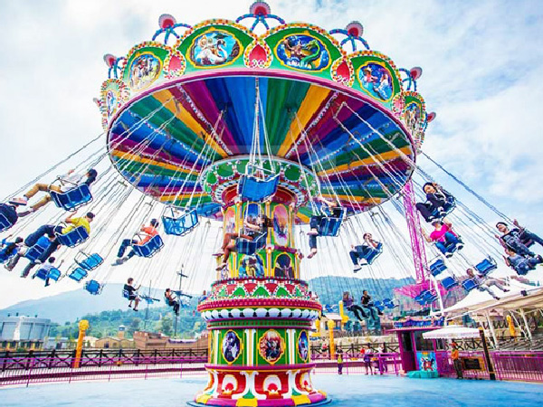 Swing chair ride for fun